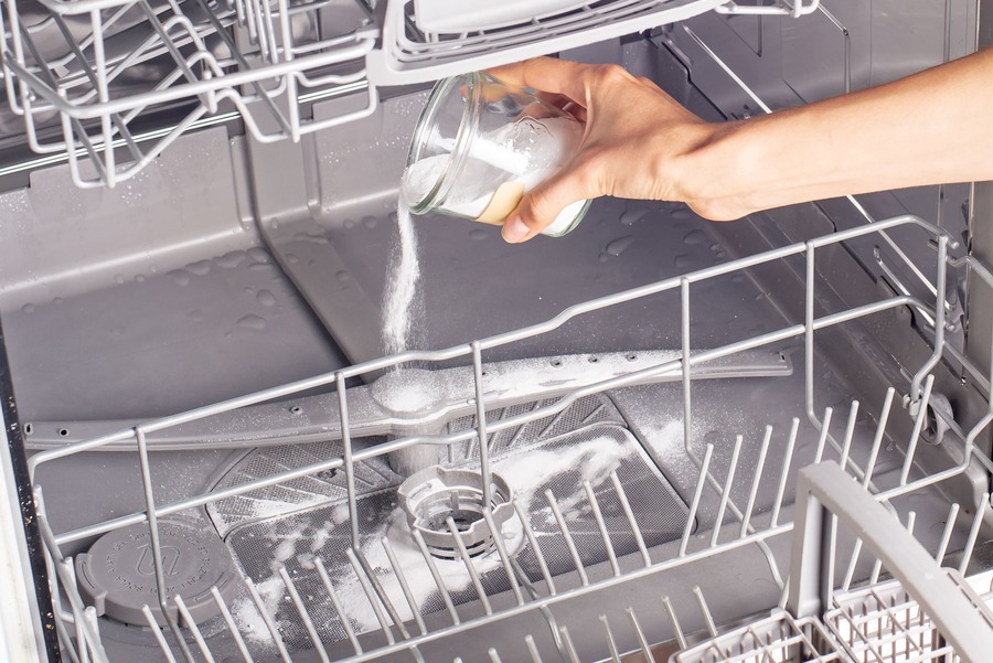 Cách vệ sinh máy rửa bát đơn giản, hiệu quả tại nhà